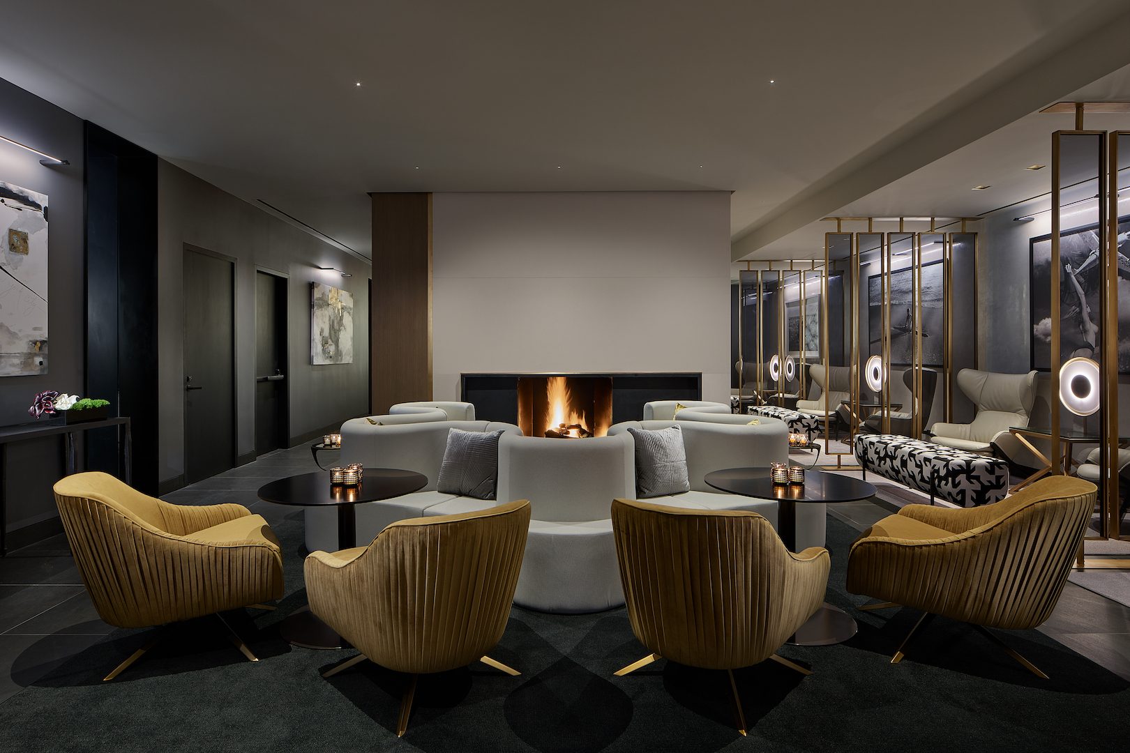Fireplace seating area